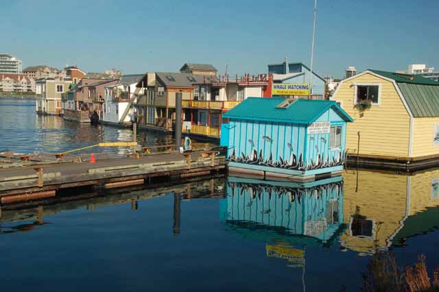 Floathome Village 